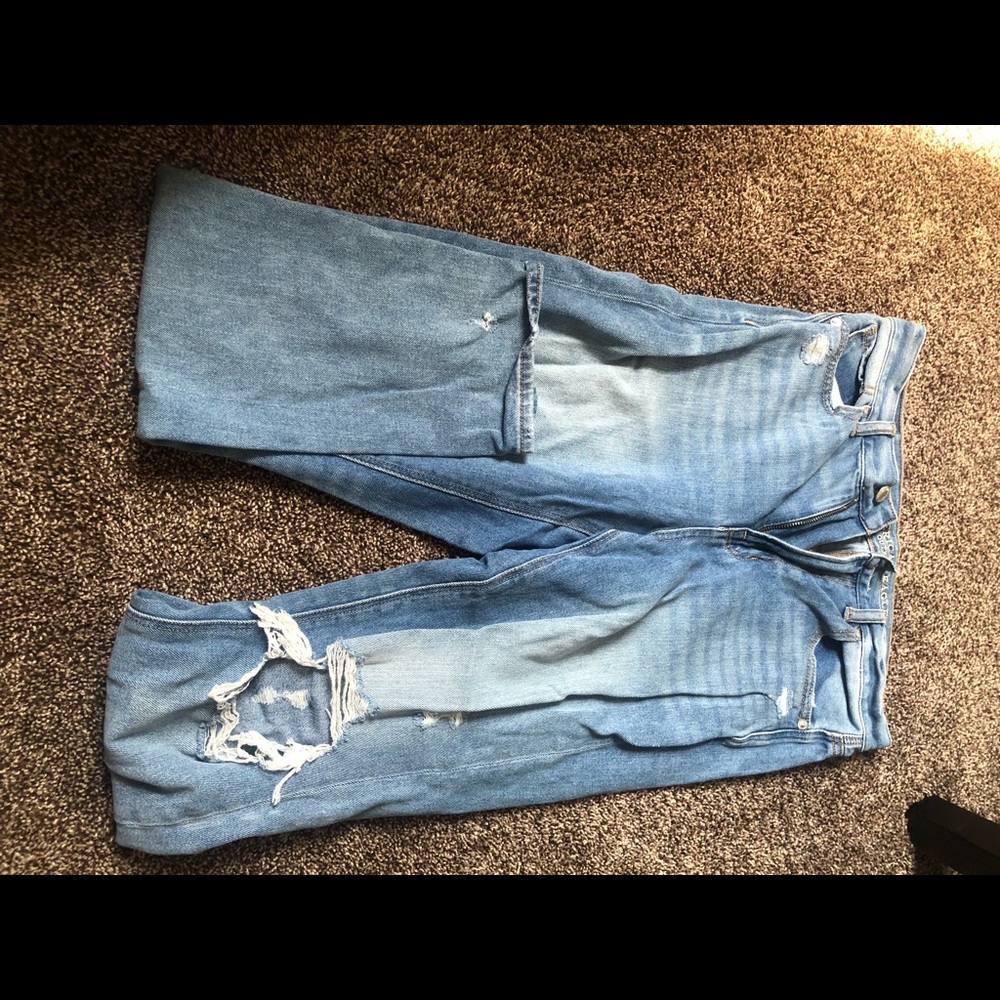 Women’s American eagle jeans